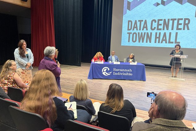 DataCenter Photo.jpg