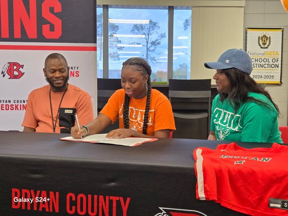 jasmine mikell signing