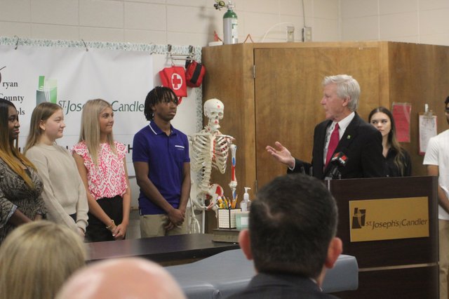 Career partnership with St. Joseph’s/Candler brings real-world training to Richmond Hill High School students