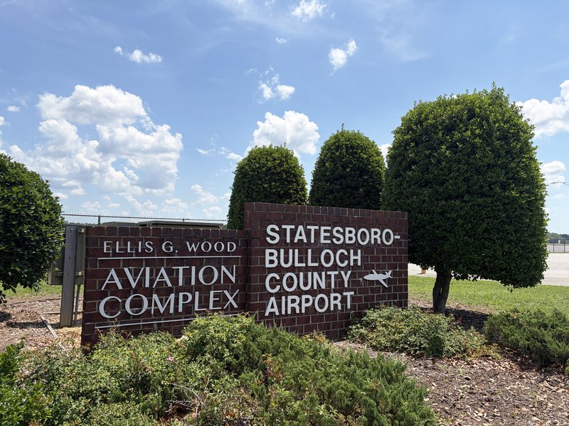 Airport Statesboro Sign.jpg