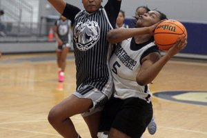 SHS girls hoops