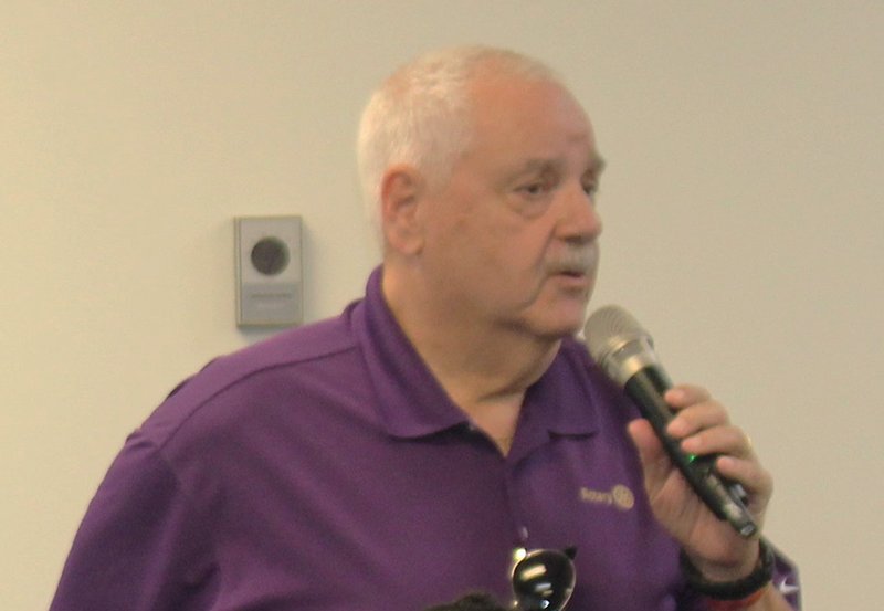 Chief Search - Fatica speaking.jpg