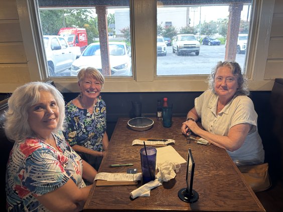 locals bubba's bistro