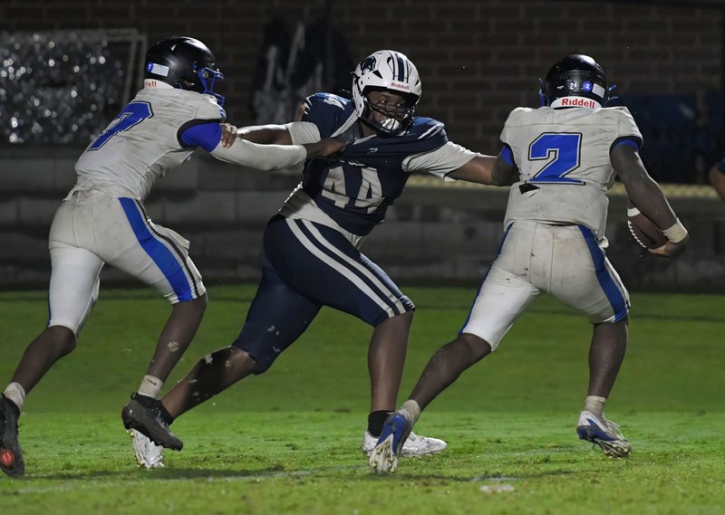 092625_PORTAL_FOOTBALL_04.jpg