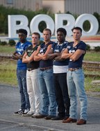 DB_2026_FOOTBALL_01 w.jpg