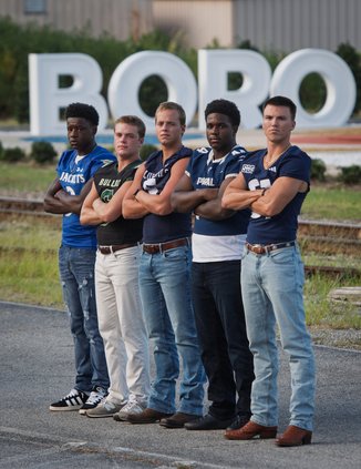 DB_2026_FOOTBALL_01 w.jpg