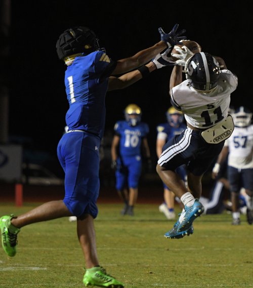 082126_SEB_SHS_FOOTBALL_02.jpg