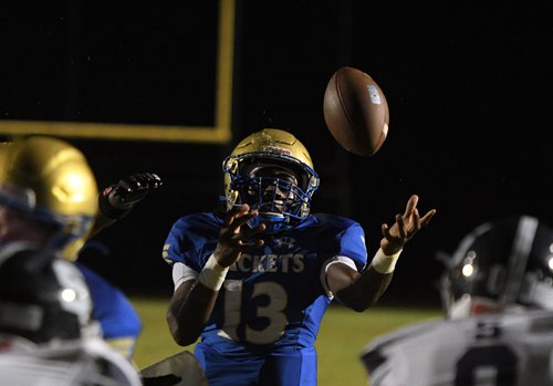 082126_SEB_SHS_FOOTBALL_06.jpg