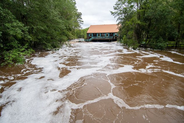 Storm DEBBY_AKINS_POND_1.jpg