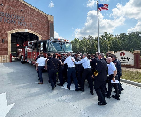 Fire Station Fire Truck Push.jpg