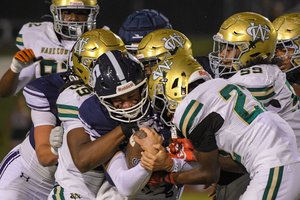 092526_SHS_FOOTBALL_01.jpg