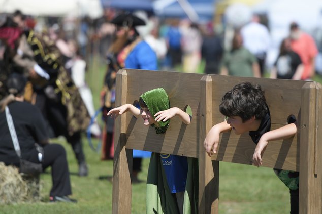092626_RENAISSANCE_FAIRE_06.jpg