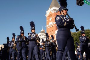 101325_FAIR_PARADE_03.jpg