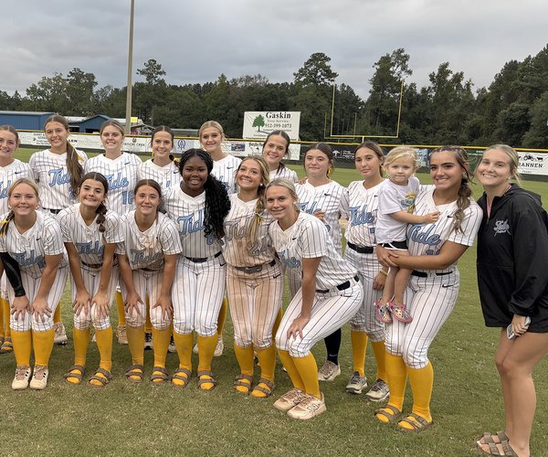 Lady Blue Tide