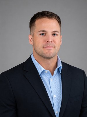 logan irvine headshot
