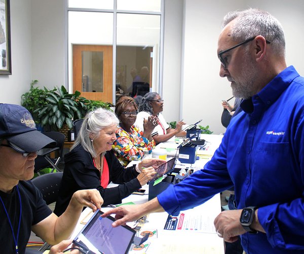 Early Voter Check-In 2.jpg