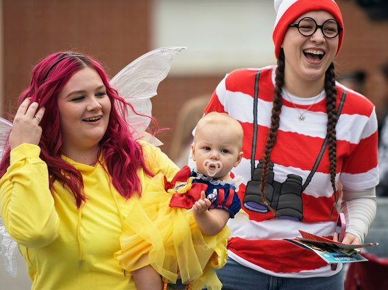 102426_Y_TRUNK_OR_TREAT_01.jpg
