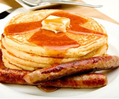 ButtermilkPancakesandSausage_600x copy.jpg