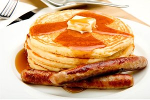 ButtermilkPancakesandSausage_600x copy.jpg