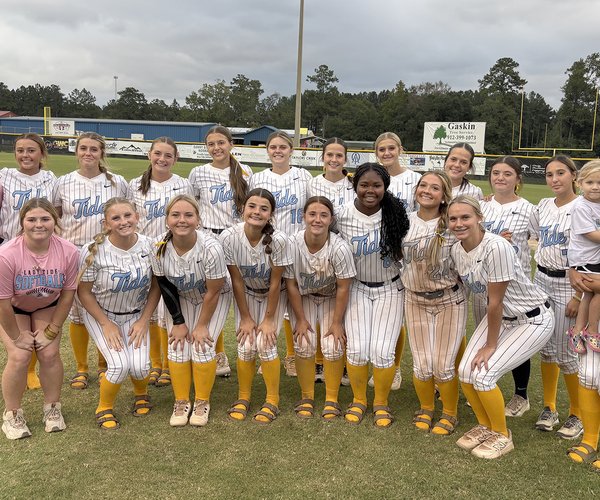 Lady Blue Tide